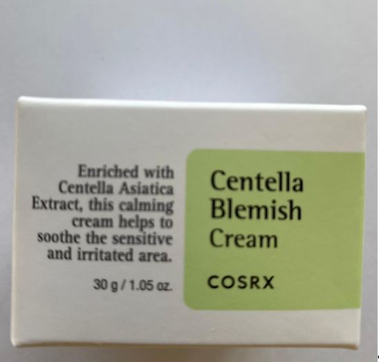 Ruhige Pflege für sensible & unreine Haut